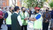 Cok Ace Tinjau Kesiapan Terminal VVIP Ngurah Rai Bersama Menkomarves Cok Ace