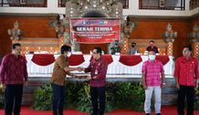 Terima 906 Mahasiswa KKN, Bupati Sanjaya Berharap Mahasiswa Ikut Serta Membangun Desa di Tabanan Bupati Sanjaya