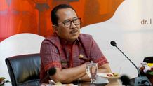 Tekan Inflasi, Sekda Buleleng Instruksikan SKPD Tanam Cabai di Kantor Buleleng