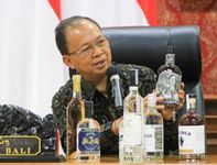 Gubernur Koster Semangati Stakeholder Arak Bali Gotong Royong Wujudkan Arak Bali sebagai Minuman Ketujuh Spirit Dunia Arak Bali