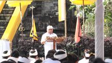Hari Jadi Kota Negara Ke-127, Bupati Tamba Ajak ASN Sembahyang Bersama dan Dengarkan Dharma Wacana Dharma Wacana