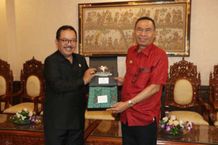 Terima Kunjungan Bupati Ende, Cok Ace Dukung Potensi Pengembangan Pariwisata Ende Ende