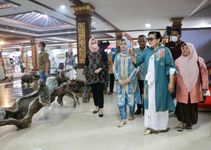 Dampingi Ketua Dekranasda Sumut, Putri Koster Minta IKM Bali Miliki Identitas Personal Produk untuk Melindungi Motif Karyanya Dekranasda