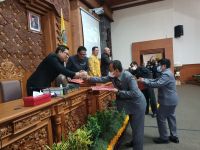 Pembukaan Rapat Paripurna DPRD Denpasar, Wawali Arya Wibawa Sampaikan Rancangan Perubahan KUA dan PPAS 2022 Wawali Arya Wibawa