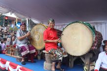 Usung Tema Jagat Kerthi, Pawai Budaya Jembrana Dibuka Gubernur Koster Jembrana