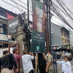 Kecamatan Denpasar Utara Kembali Tertibkan 7 Banner Kadaluwarsa Denpasar