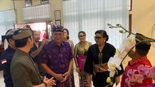 Putri Koster Bangkitkan Motivasi Generasi Muda Dalam Pembangunan Budaya Putri Koster