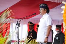 Penurunan Bendera dan Syukuran Peringatan HUT Ke-77 RI Bupati Badung