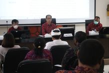 Wabup Suiasa Pimpin Rapat Vaksin Booster dan PPKM Covid-19 Badung