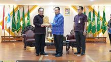 Hadir Sebagai Narasumber dalam Kuliah Umum UNMAS, Wagub Cok Ace Jabarkan Pembangunan Bali untuk Wujudkan Sustainable Pariwisata Bali Sustainable
