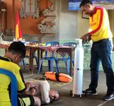 Turunkan Angka Kematian dan Kecacatan, KKN-PPM Unud Berikan Penyuluhan Panduan Keselamatan Wisata Pesisir di Desa Les kkn ppm