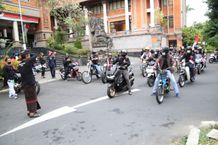 Dekan FK Unud Resmikan Club Memontoran Bali fk unud