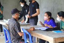 Pelayanan Kesehatan Peniti HMKU dan Yankes HMIK FK Unud fk unud