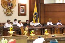 DPRD Bali Gelar Rapat Paripurna dalam Rangka Hari Jadi Ke-64 Provinsi Bali DPRD Bali