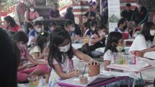 MEMBUMI Bersama ST Bineka Berikan Edukasi dan Lomba Melukis Gerabah Melukis