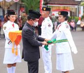 Bupati Suwirta Kukuhkan 70 Anggota Paskibraka Klungkung Tahun 2022 Paskibraka