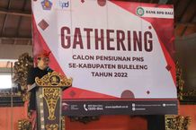 Sekda Buleleng Harapkan Calon Pensiunan PNS Terus Bersemangat Sekda Buleleng