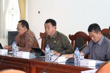 Penjabat Bupati Buleleng Tegaskan Tidak Ada Pengangkatan Tenaga Kontrak buleleng