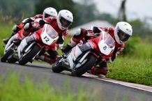 Astra Honda Racing School Dimulai, Bekali 16 Siswa Menuju Balap Dunia Astra Honda Racing School