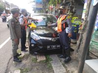 Dishub Denpasar Tertibkan Parkir Liar di Ruas Jalan Protokol Dishub Denpasar