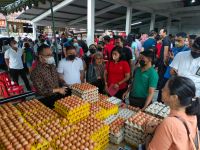 Bazar Pangan Pemkot Denpasar Diserbu Masyarakat, Jaya Negara Sebut Strategi Pengendalian Inflasi, Jaga Stabilitas Bahan Pokok Wali Kota Denpasar