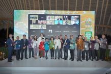Luhut Binsar Pandjaitan dan Sekretaris John Kerry Dorong Aksi Iklim Untuk Implementasi Energi Terbarukan di Indonesia iklim