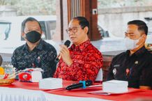 Konsolidasi Monitoring Vaksinasi Booster di Kecamatan Mengwi, Wabup Suiasa Berharap Tingkatkan Sinergitas, Koordinasi dan Komunikasi Wabup Ketut Suiasa