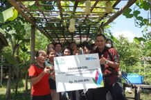 Tingkatkan Ketahanan Pangan, PLN Salurkan Bantuan Kepada Kelompok Wanita Tani di Denpasar Kelompok Wanita Tani