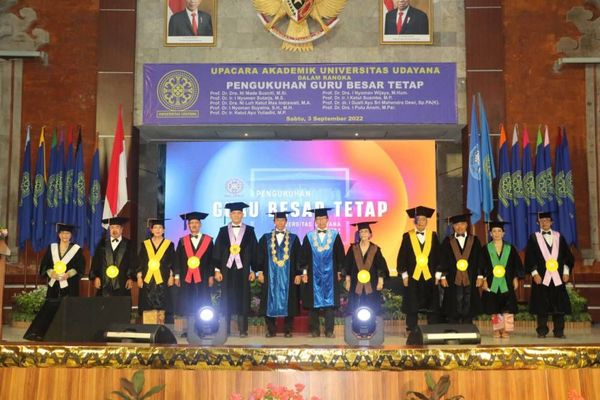 guru besar unud
