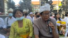 Merdu Kidung dan Persembahyangan Bersama dalam HUT Ke-55 FP fakultas pertanian unud