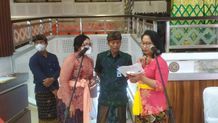 Ni Putu Sri Harta Mimba Laksanakan Tugas Sebagai Moderator di Seminar Bhakti Desa Tahun 2022 Ni Putu Sri Harta Mimba