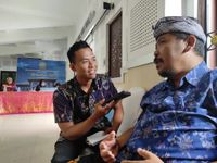 Bendesa Adat Lokapaksa Apresiasi Seminar Bakti Desa V 2022 Universitas Udayana Bendesa Adat Lokapaksa