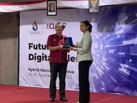 Peroleh Uang Saku Rp99 Juta, Program Kuliah Sambil Magang Online di Singapura Diburu Mahasiswa ITB Stikom Bali Mahasiswa ITB Stikom Bali