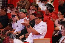 Bupati Tabanan Hadiri Penyampaian Pidato 4 Tahun Kepemimpinan Gubernur dan Wakil Gubernur Bali 4 Tahun
