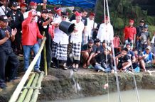Bupati Tabanan Buka Lomba Mancing ST. Manusmrtti Dauh Pala Pengabetan di Tukad Yeh Empas LOmba Mancing