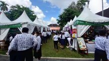 Sambut Bulan Bahasa, SMA Negeri 3 Denpasar Gelar Expo Kawirausahaan expo