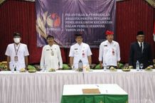 Hadiri Pelantikan Panwascam, Bupati Sanjaya: Kolaborasi Demokrasi yang Kritis Tetap Dipertahankan Panwaslu