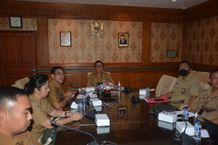Wali Kota Jaya Negara Paparkan Beragam Inovasi Saat Evaluasi Program Menuju Smart City Tahun 2022 Denpasar
