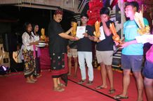 Ketua DPRD Tabanan Tutup Sangging Kite Festival#3 Kite Festival#3