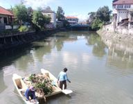 Cegah Banjir dan Luapan Air, Dinas PUPR Denpasar Gencarkan Pembersihan Sungai Denpasar