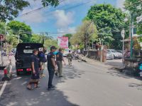 Ciptakan Keamanan dan Kenyamanan Lalin, Kecamatan Denpasar Barat Gelar Penertiban Pedagang Tumpah Denpasar