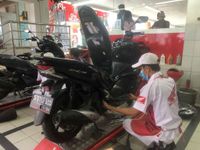 Spesial Hari Minggu Weekend Deal Khusus Perawatan Motor di Bengkel Astra Motor Servis Motor Honda