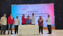Setelah Menanti 10 Tahun, Manajemen dan Serikat Pekerja PLN Akhirnya Teken Perjanjian Kerja Bersama Serikat Pekerja