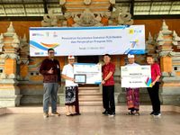 Adopsi Digitalisasi Layanan, 100 Persen Warga Kecamatan Susut Sudah Bisa Bayar Listrik Pakai PLN Mobile PLN