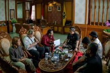 Bupati Giri Prasta Terima Audiensi JRX SID, Jelang Pelaksanaan Konser Band Social Distortion Tahun 2023 Badung