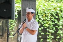 Sekda Adi Arnawa Tutup Acara Shanti Puja di Desa Adat Canggu Sekda Badung