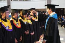 Wisuda Ke-150, Universitas Udayana Lepas 1.427 Wisudawan dan 48 Orang Diantaranya Raih Gelar Doktor wisuda unud
