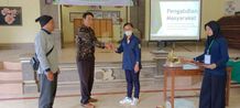 Prodi Magister Fisiologi Keolahragaan FK Unud Berikan Edukasi Persiapan Trekking dan Pencegahan Cidera fk unud