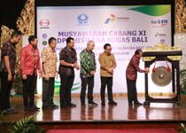 Gubernur Koster Suarakan Pemanfaatan Bali Mandiri Energi Bersih di Muscab Hiswana Minyak dan Gas Bumi Energi