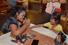 THE 101 Bali Fontana Seminyak Dukung Karya Seniman Wanita THE 101 Bali Fontana Seminyak